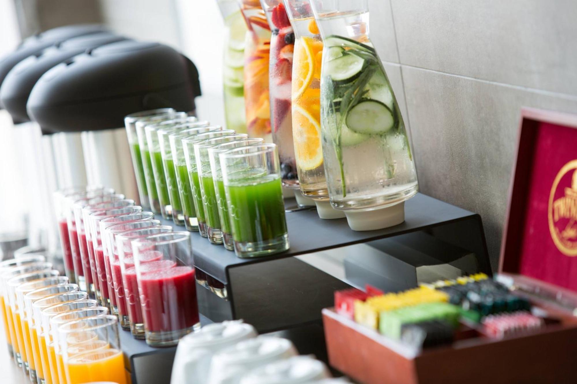 Courtyard By Marriott Santiago Las Condes Exterior foto